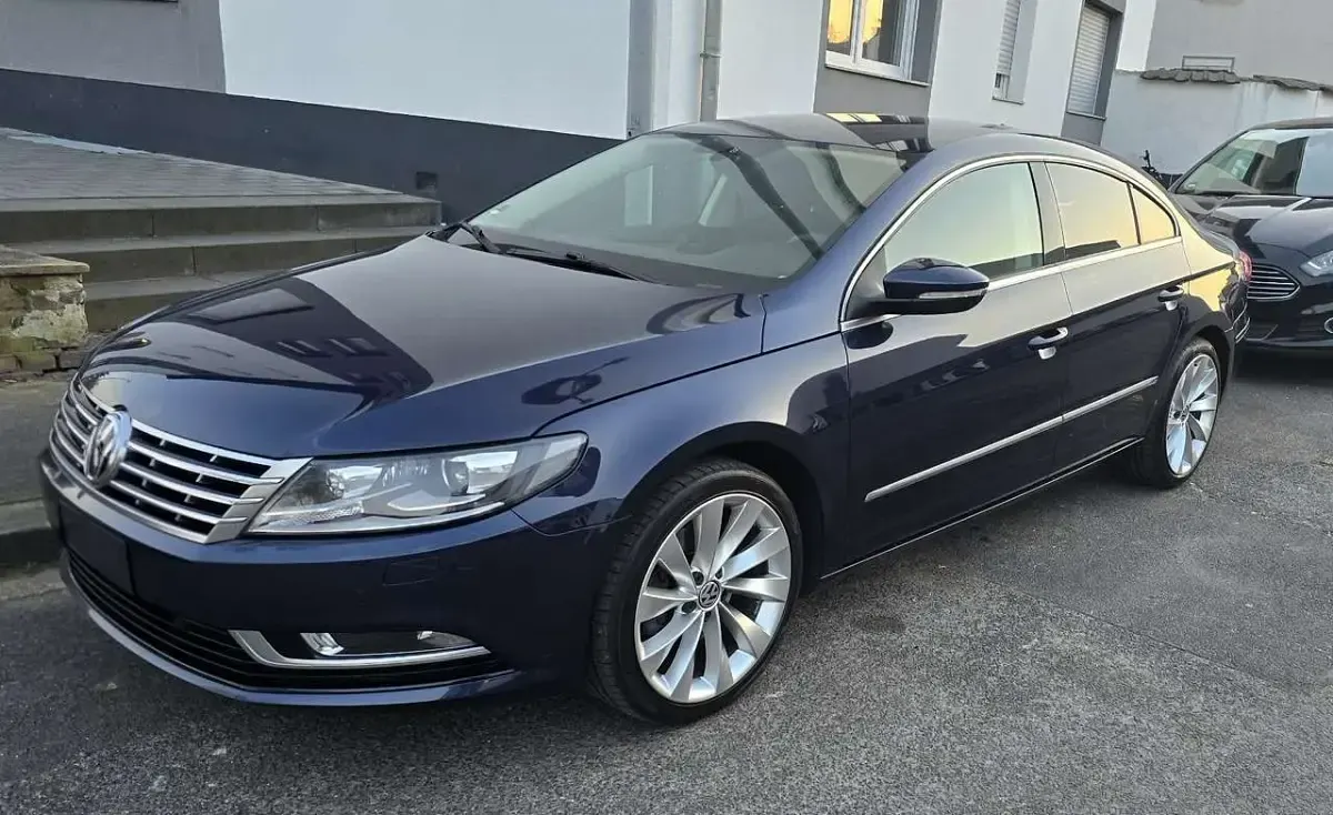 Usata VW CC 150 CV (110 kW) 2016 Blu Berlina