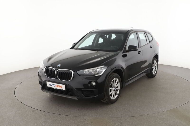 Schwarz Gebraucht 2019 BMW X1 Advantage SUV | 19.210 € (Guter Preis) - Bild 1/4
