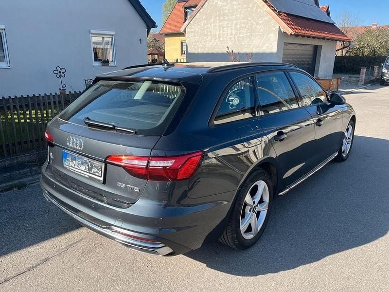 Usata Audi A4 Advanced 150 CV (110 kW) 2023 Grigio Station wagon