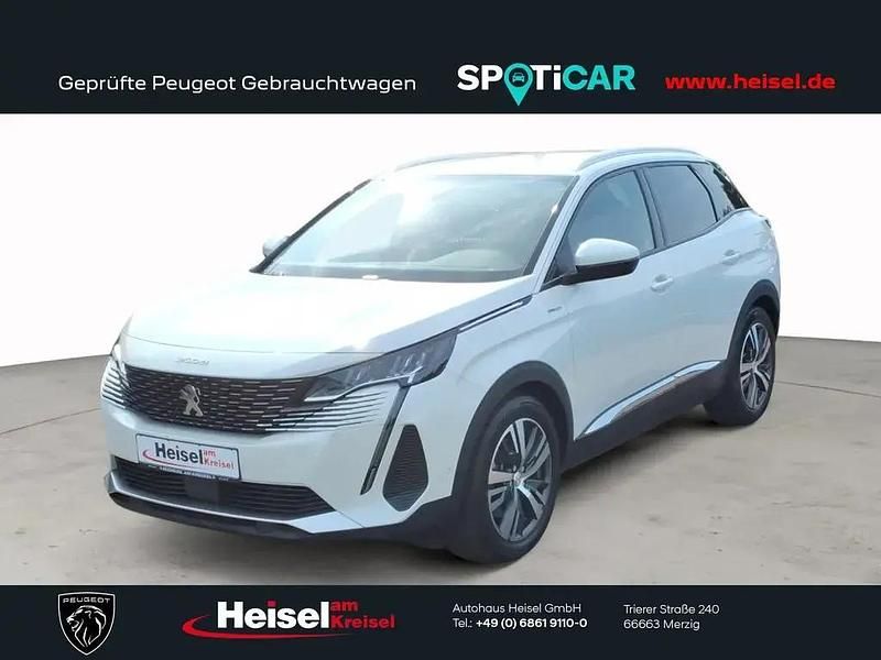 Perlmutt weiß Gebraucht 2021 Peugeot 3008 Allure SUV | 24.900 € (Etwas zu teuer) - Bild 1/4