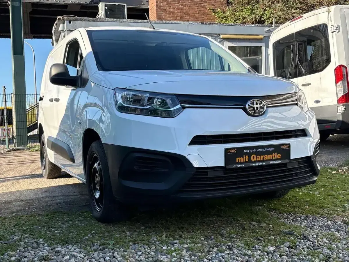 Gebraucht Toyota Proace 75 PS (55 kW) 2021 Arctic white Van / Kleinbus