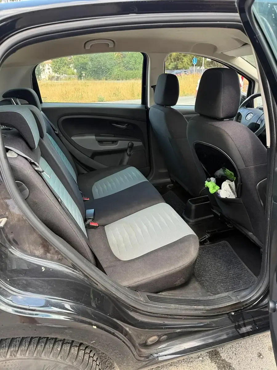 Gebraucht Fiat Punto 77 PS (56 kW) 2009 Schwarz Kleinwagen