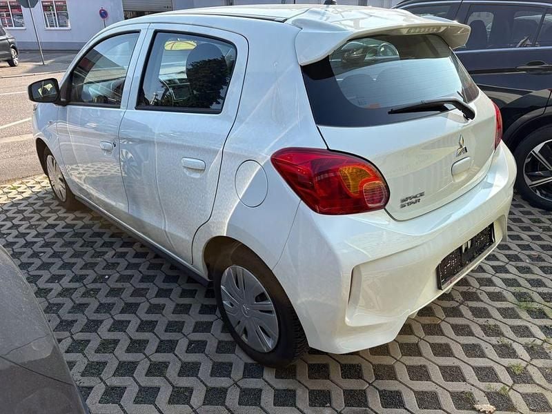 Gebraucht Mitsubishi Space Star Select 71 PS (52 kW) 2024 Weiß Kleinwagen