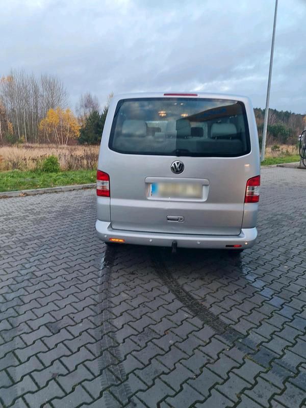 Gebraucht VW T5 131 PS (96 kW) 2005 Silber Van