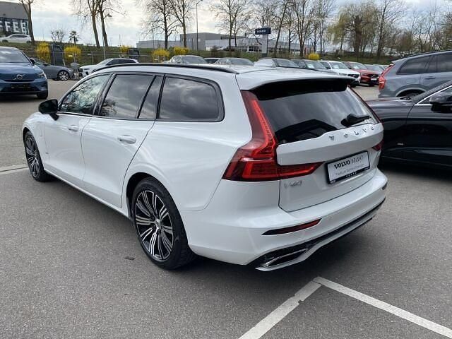 Gebraucht Volvo V60 R-Design 392 PS (288 kW) 2020 Weiss Kombi