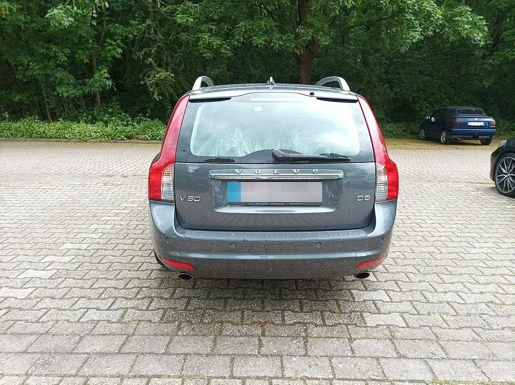 Gebraucht Volvo V50 150 PS (110 kW) 2012 Grau Kombi