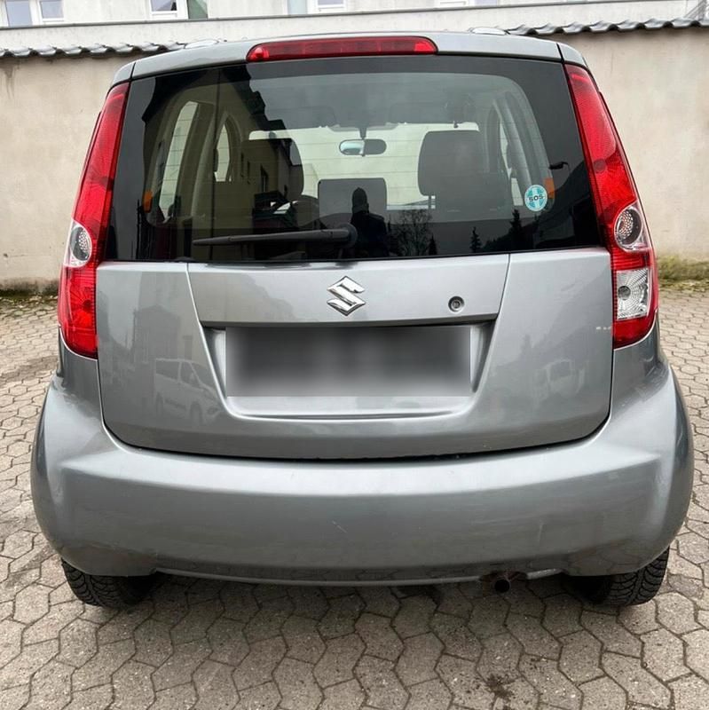 Second-hand Suzuki Splash 65 CP (47 kW) 2009 Gri Hatchback
