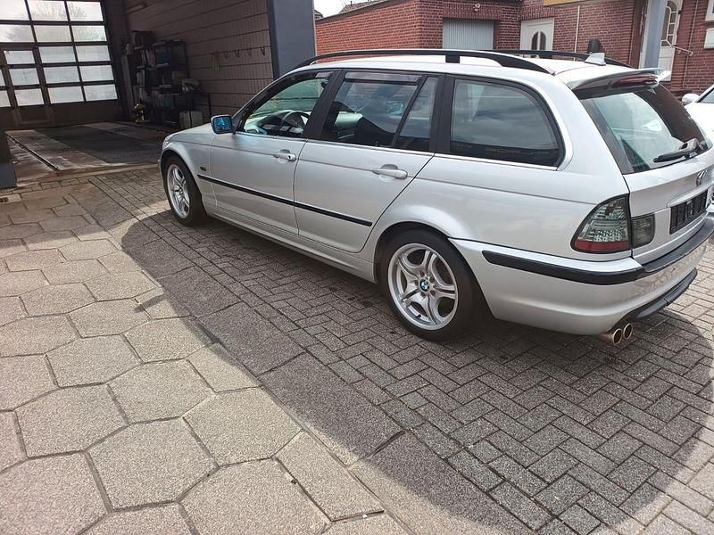 Usata BMW 320 150 CV (110 kW) 2000 Argento Station wagon