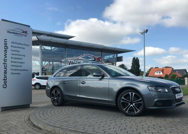 Gebraucht Audi A4 Ambiente 190 PS (139 kW) 2011 Grau metallic Kombi