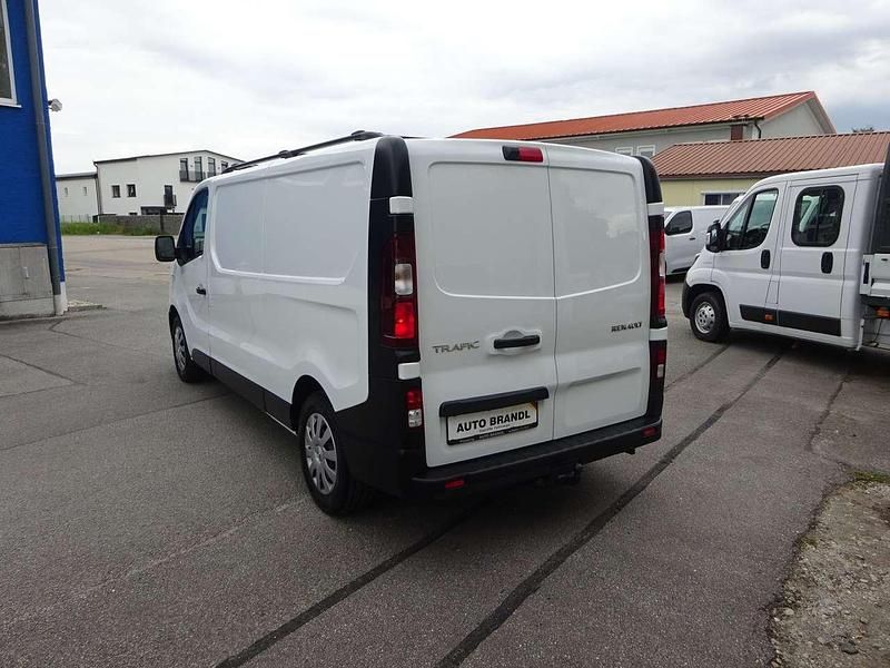 Gebraucht Renault Trafic Komfort 120 PS (88 kW) 2020 Gletscherweiss Van / Kleinbus