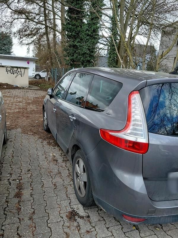 Gebraucht Renault Scénic III 110 PS (80 kW) 2010 Grau Van / Kleinbus