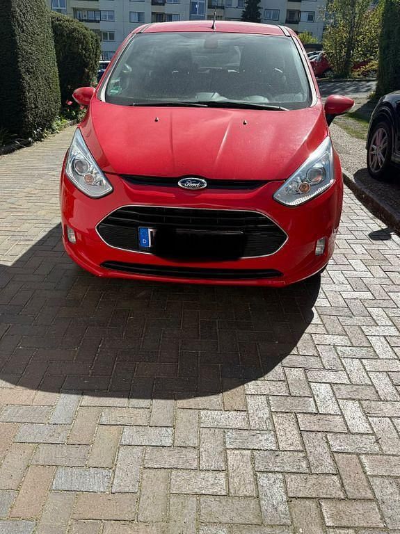 Gebraucht Ford B-MAX Titanium 105 PS (77 kW) 2015 Rot Van / Kleinbus
