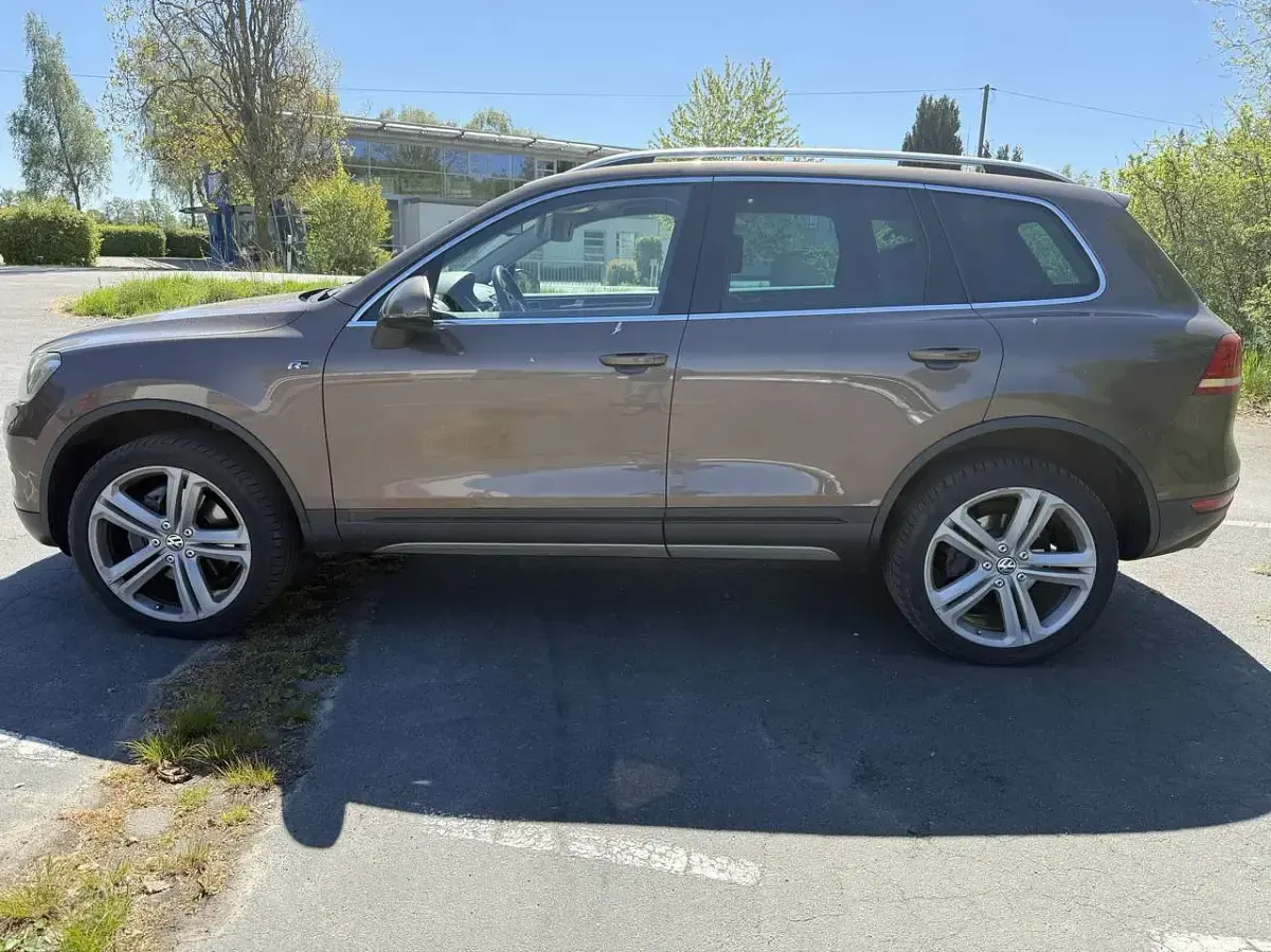 Gebraucht VW Touareg Exclusive 340 PS (250 kW) 2013 Braun SUV
