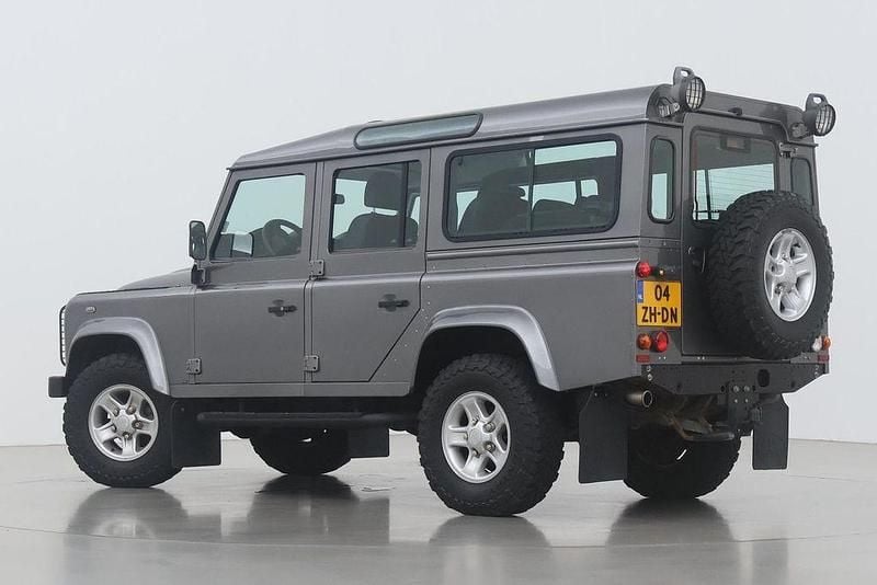 Gebraucht Land Rover Defender 122 PS (89 kW) 2008 Grau Kombi