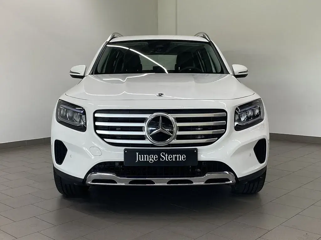 Gebraucht Mercedes GLB180 Progressive 136 PS (100 kW) 2025 Weiß SUV