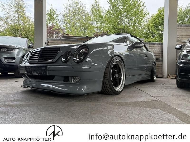 Grau Gebraucht 2000 Mercedes CLK500 Cabrio | 13.390 € - Bild 1/4