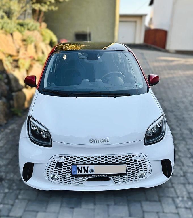 Gebraucht Smart ForFour Electric Drive 60 kW (82 PS) 2021 Weiß Limousine