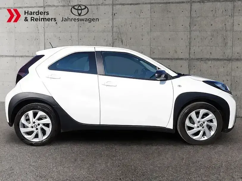 Gebraucht Toyota Aygo 72 PS (52 kW) 2023 Weiss
