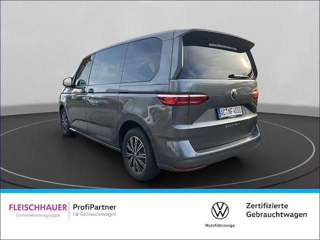 Gebraucht VW Multivan Basis 150 PS (110 kW) 2024 Van