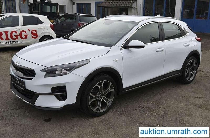 Gebraucht Kia XCeed 160 PS (117 kW) 2022 (wd) cararraweiss SUV
