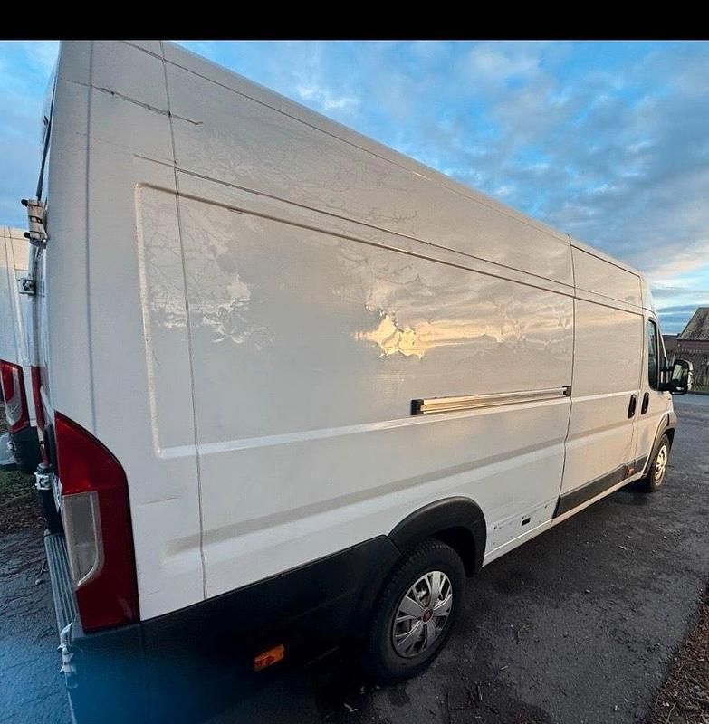 Gebraucht Fiat Ducato 130 PS (95 kW) 2019 Weiß Van