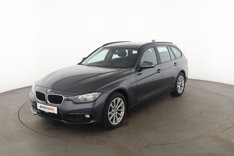 Grau Gebraucht 2016 BMW 330 Advantage Kombi | 21.890 € (Fairer Preis) - Bild 1/3