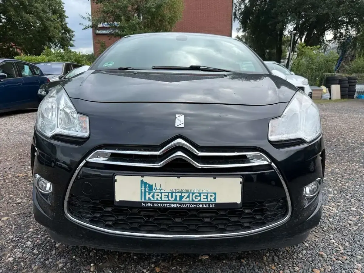 Gebraucht Citroën DS3 So Chic 120 PS (88 kW) 2012 Noir perla nera Kleinwagen