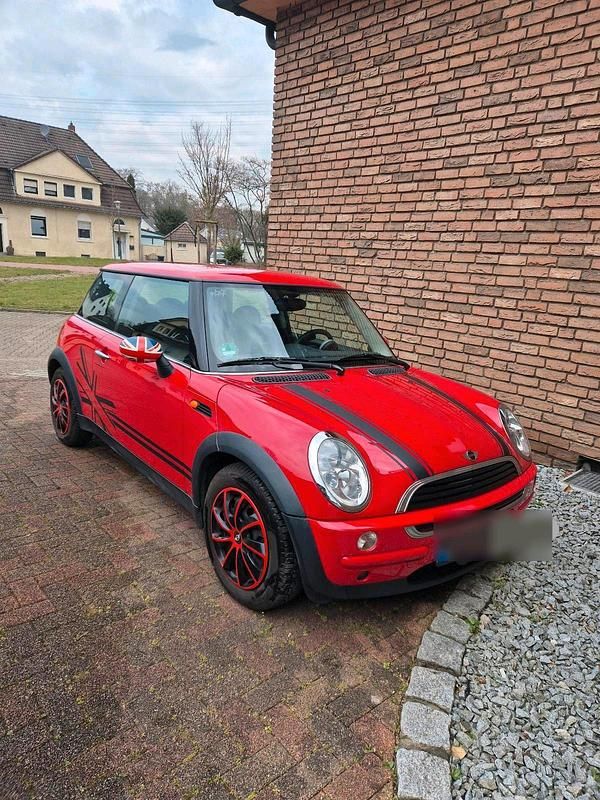 Gebraucht Mini ONE 90 PS (66 kW) 2002 Rot Kleinwagen