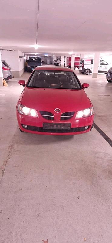 Rot Gebraucht 2005 Nissan Almera Kleinwagen | 1.100 € (Fairer Preis) - Bild 1/4