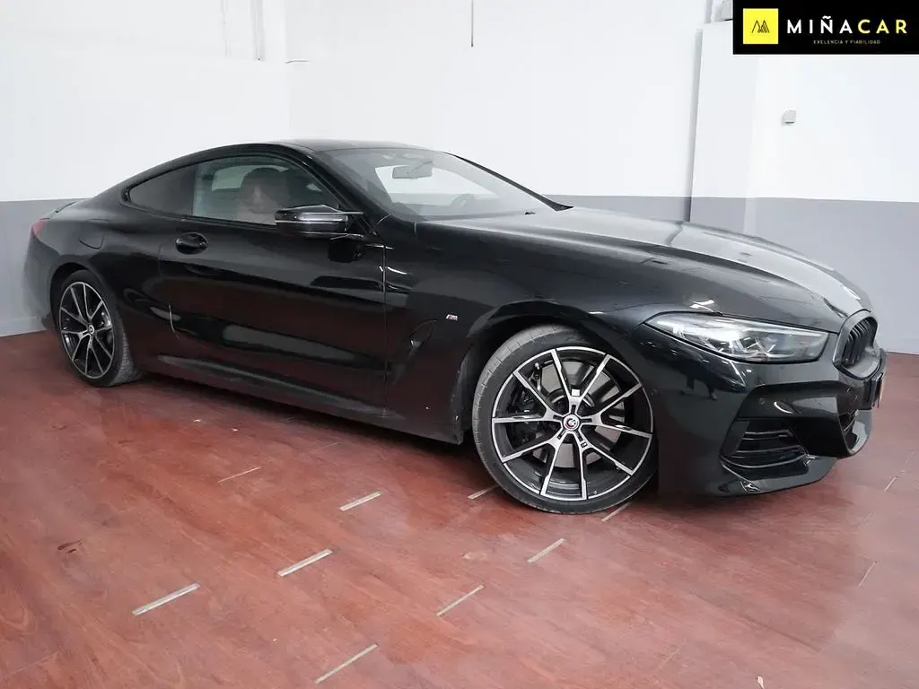 Gebraucht BMW 840 Coupé Sport Line 333 PS (244 kW) 2024 Schwarz Coupé