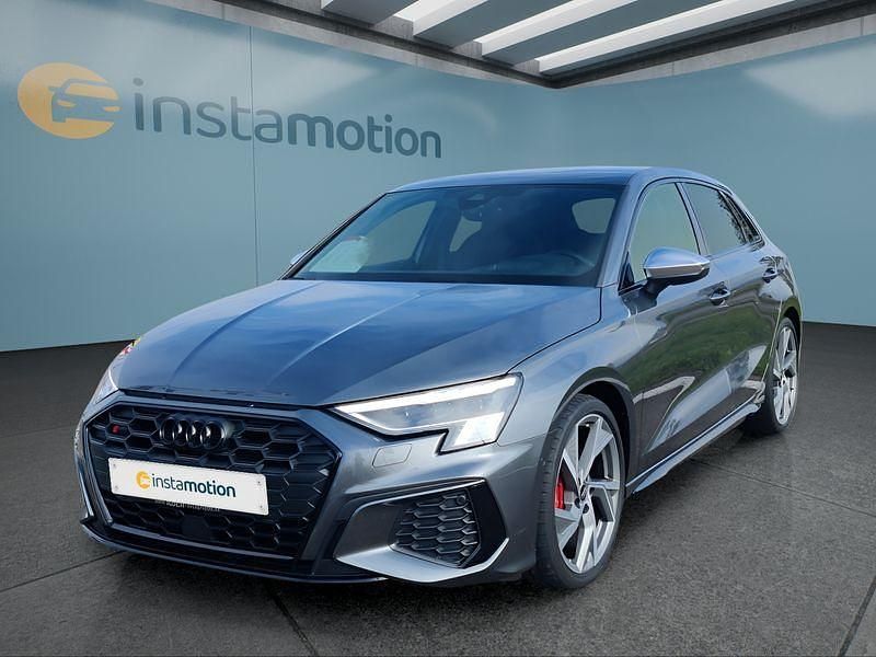 Grau Gebraucht 2024 Audi S3 Sportback Kleinwagen | 45.199 € - Bild 1/4