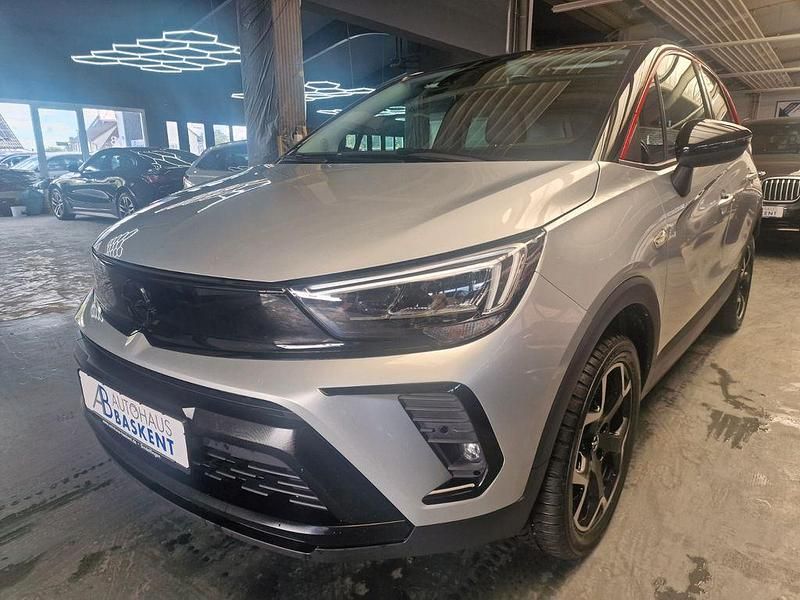 Weiß Gebraucht 2023 Opel Crossland GS Line SUV | 15.890 € (Guter Preis) - Bild 1/4