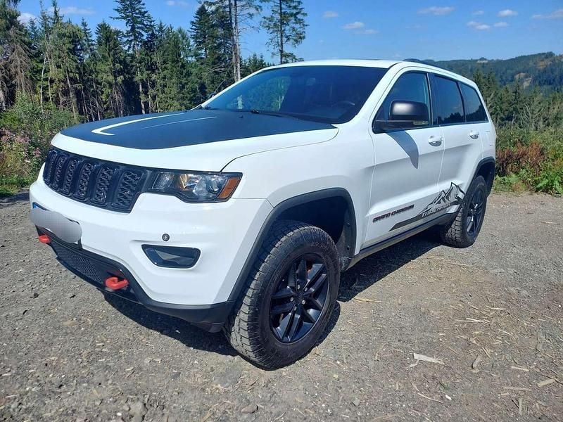 Weiß Gebraucht 2019 Jeep Grand Cherokee Overland SUV | 33.500 € (Fairer Preis) - Bild 1/4