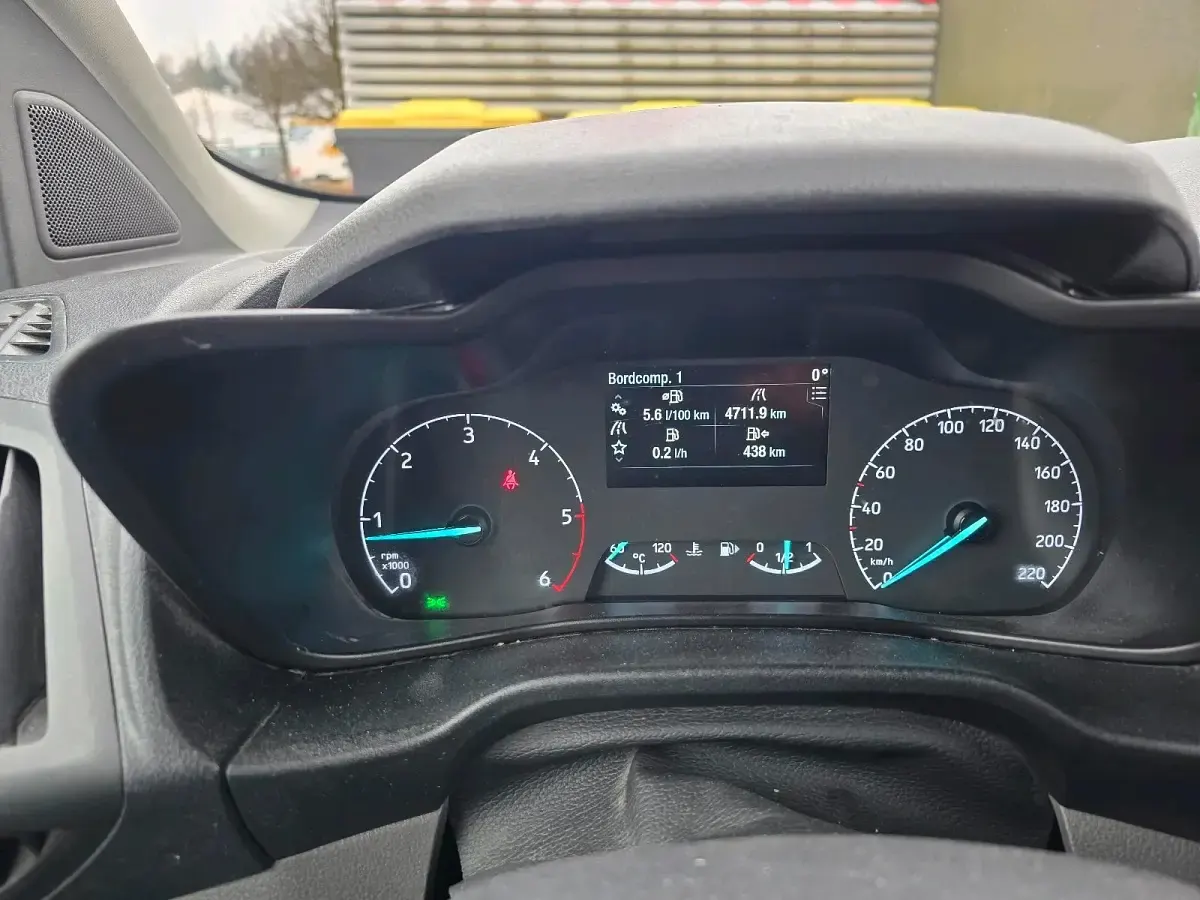 Gebraucht Ford Transit Connect 120 PS (88 kW) 2019 Weiß Van / Kleinbus