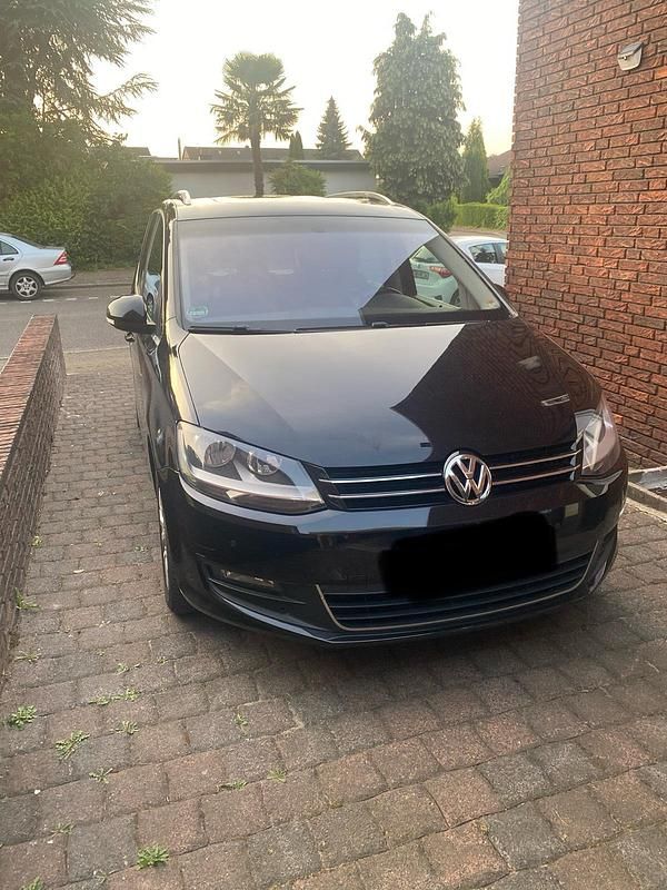 Schwarz Gebraucht 2014 VW Sharan Van / Kleinbus | 14.400 € (Fairer Preis) - Bild 1/4