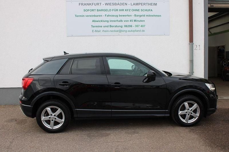 Gebraucht Audi Q2 Basis 116 PS (85 kW) 2017 Schwarz SUV