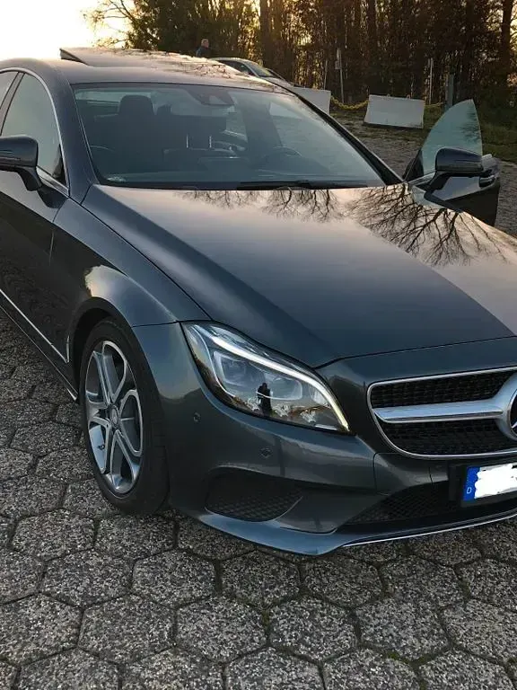 Gebraucht Mercedes CLS350 258 PS (189 kW) 2016 Grau Limousine