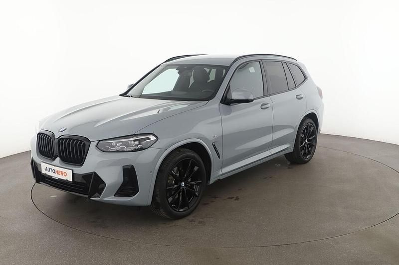 Grau Gebraucht 2023 BMW X3 M Sport SUV | 48.100 € - Bild 1/3