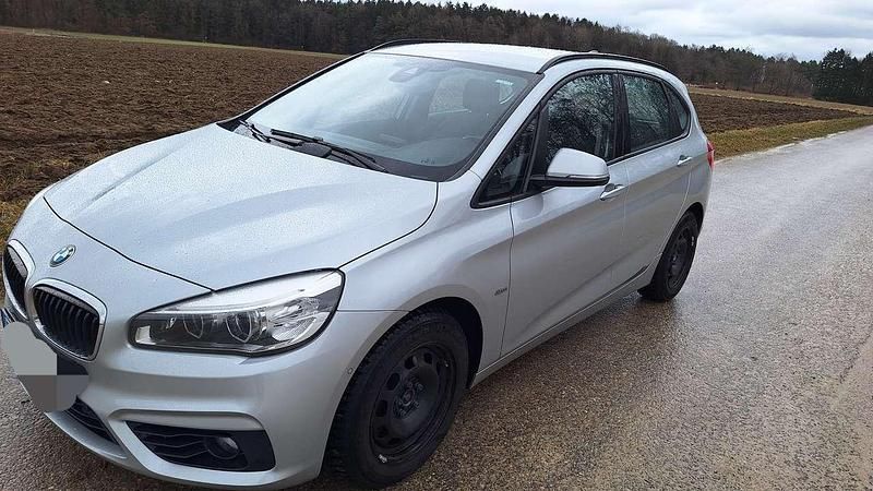 Gebraucht BMW 220 Sport Line 190 PS (139 kW) 2015 Grau Kombi