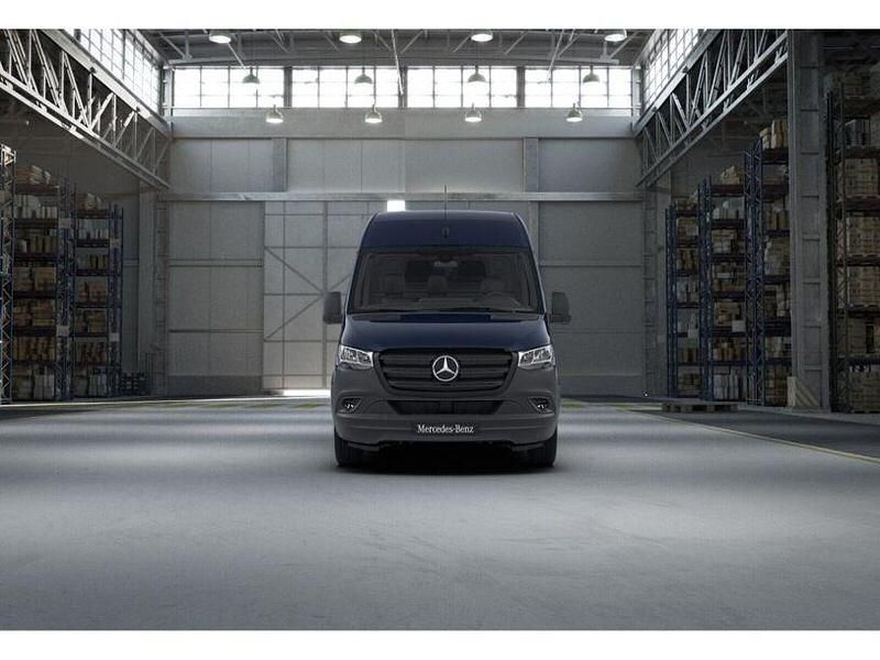 Gebraucht Mercedes Sprinter 163 PS (119 kW) 2020 Blau Van