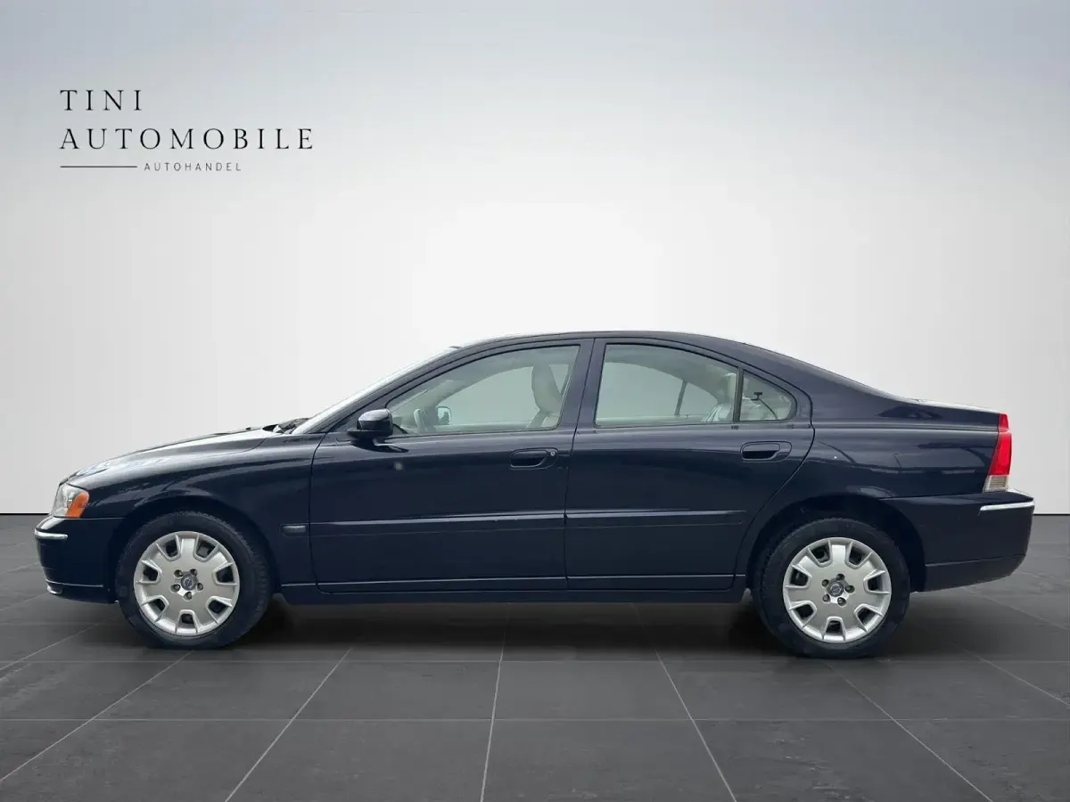 Gebraucht Volvo S60 140 PS (102 kW) 2006 Blau Limousine