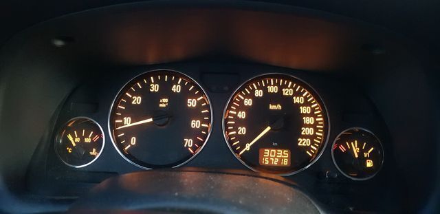 Schwarz Gebraucht 2003 Opel Astra Limousine | 1.750 € (Fairer Preis) - Bild 1/3