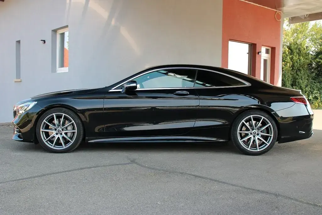 Gebraucht Mercedes S560 AMG line 469 PS (344 kW) 2018 Schwarz Coupé