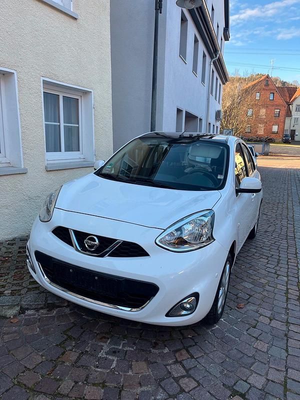 Weiß Gebraucht 2014 Nissan Micra Kleinwagen | 4.900 € (Guter Preis) - Bild 1/4