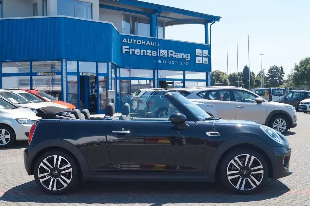 Gebraucht Mini Cooper Cabriolet 136 PS (100 kW) 2019 Schwarz Cabrio