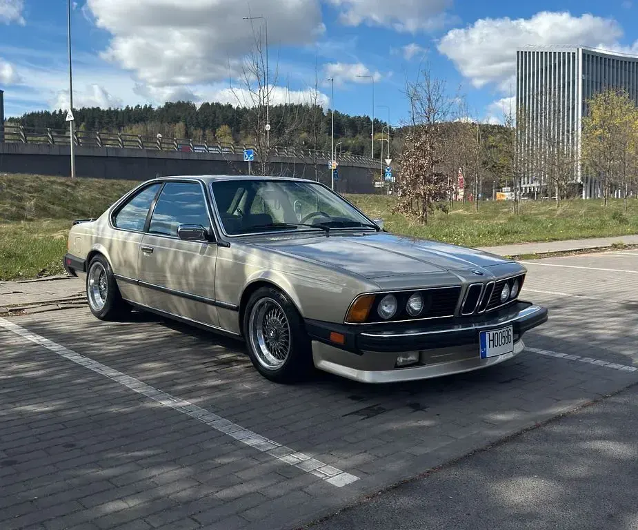 Gebraucht BMW 635 185 PS (136 kW) 1986 Beige Coupé
