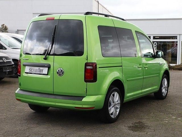 Gebraucht VW Caddy Comfortline 131 PS (96 kW) 2019 Viperngrünmetallic Van / Kleinbus