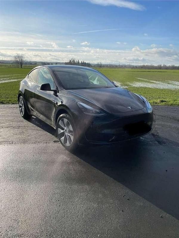 Gebraucht Tesla Model Y RWD 219 kW (299 PS) 2023 SUV