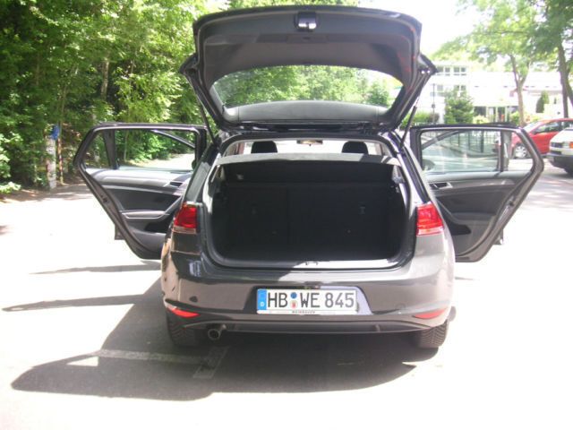 Gebraucht VW Golf VII Trendline 105 PS (77 kW) 2013 Grau Limousine