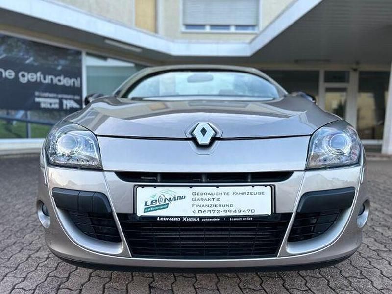 Gebraucht Renault Mégane III 110 PS (80 kW) 2012 Braun